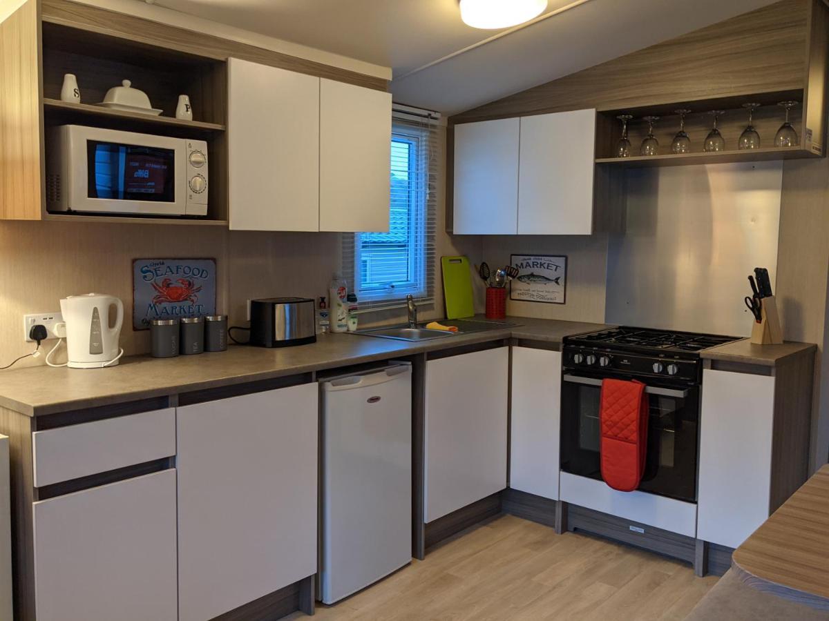 17 Sun Valley Holiday Park Villa St Austell Bagian luar foto